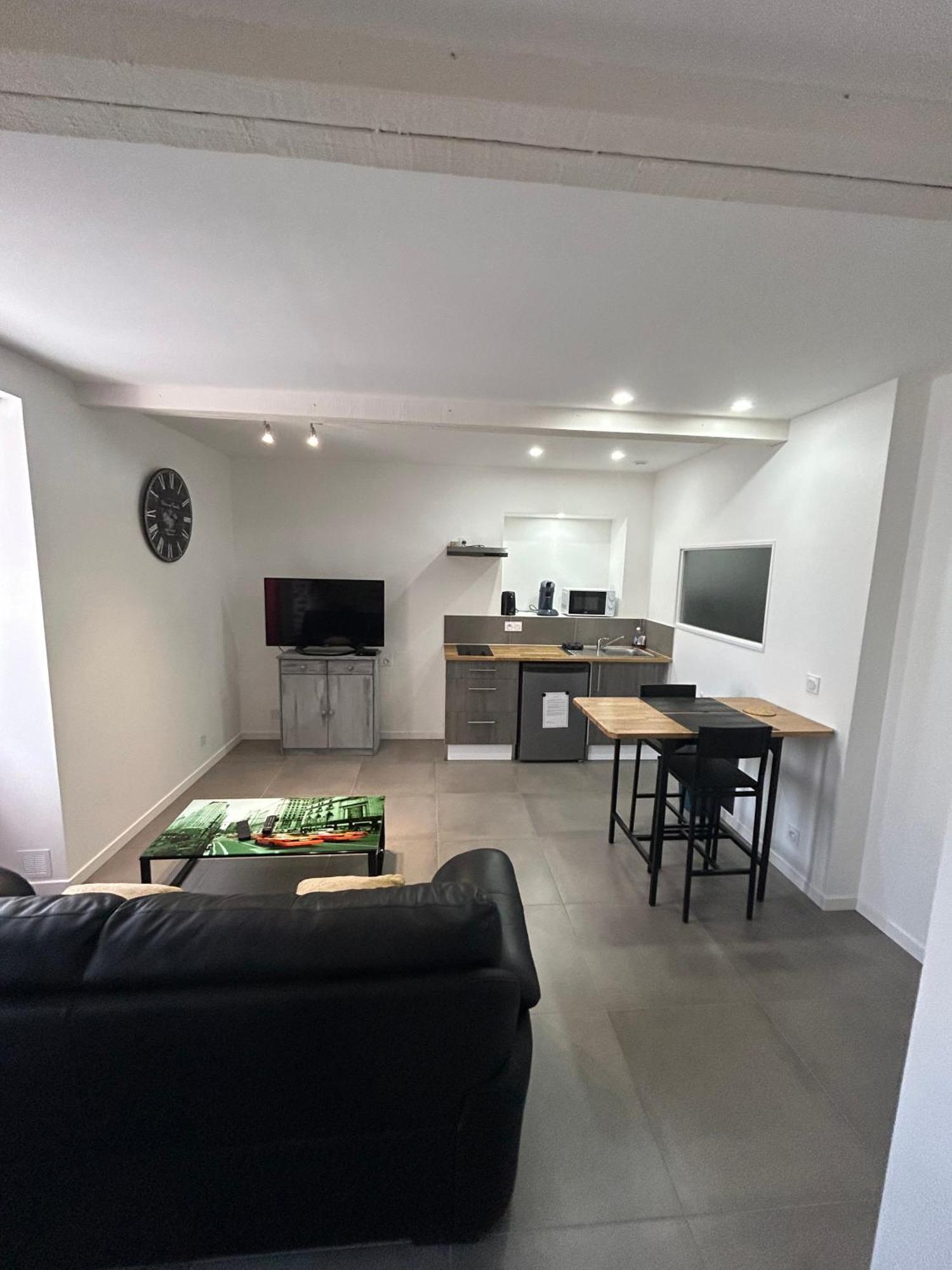 Appartement Entre Saint-Malo, Dinard, Dinan Et Dol Miniac-Morvan 外观 照片